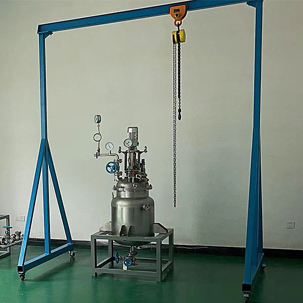 Plataforma experimental de desmontaje y montaje del reactor DYHGDY-16